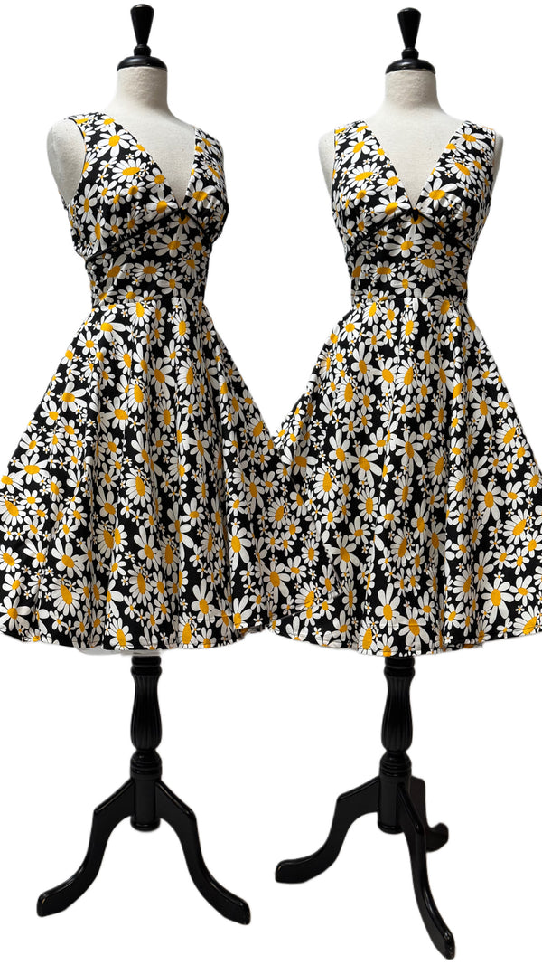 Audrey Dress - Daisy Print