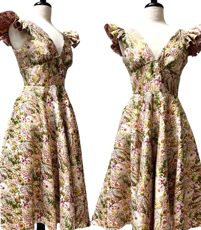 Beautiful floral jacquard.  Prom or Grad dress.  Would be perfect for a bridesmaid or wedding guest.