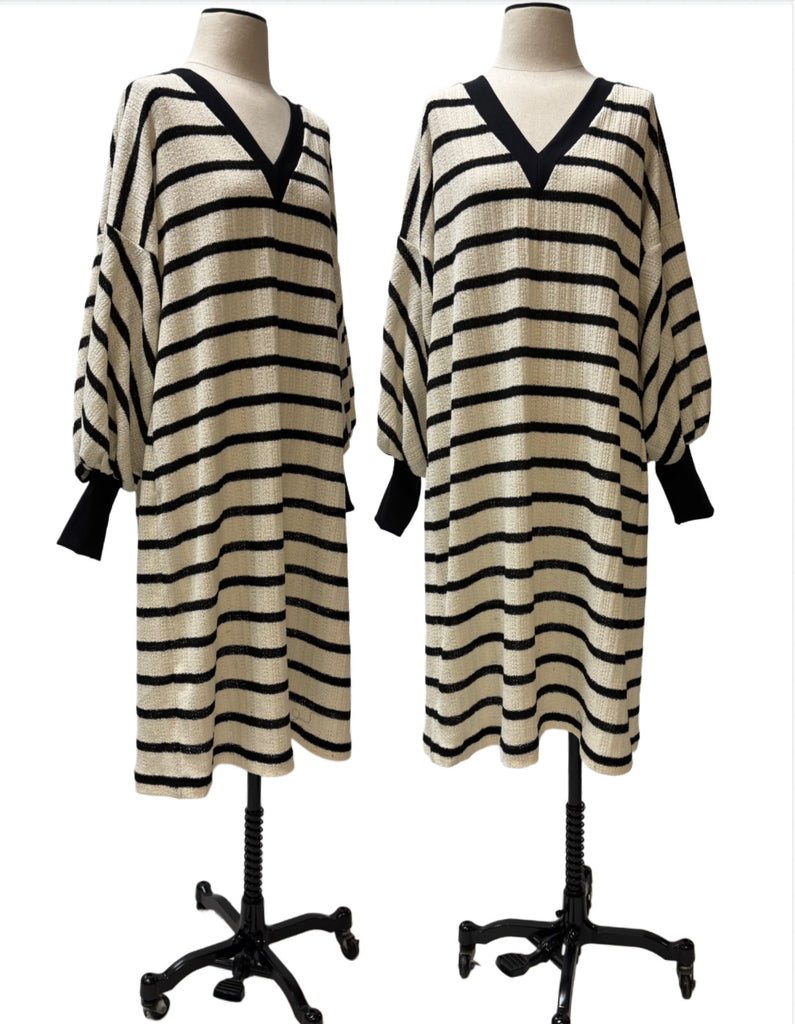 Jerry Sweater Dress - Black & White Stripe